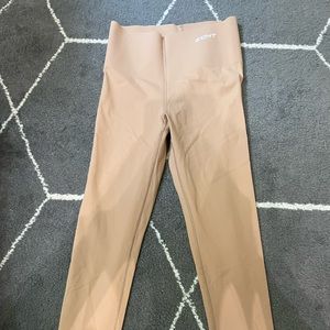 ECHT Leggings- used in great condition
